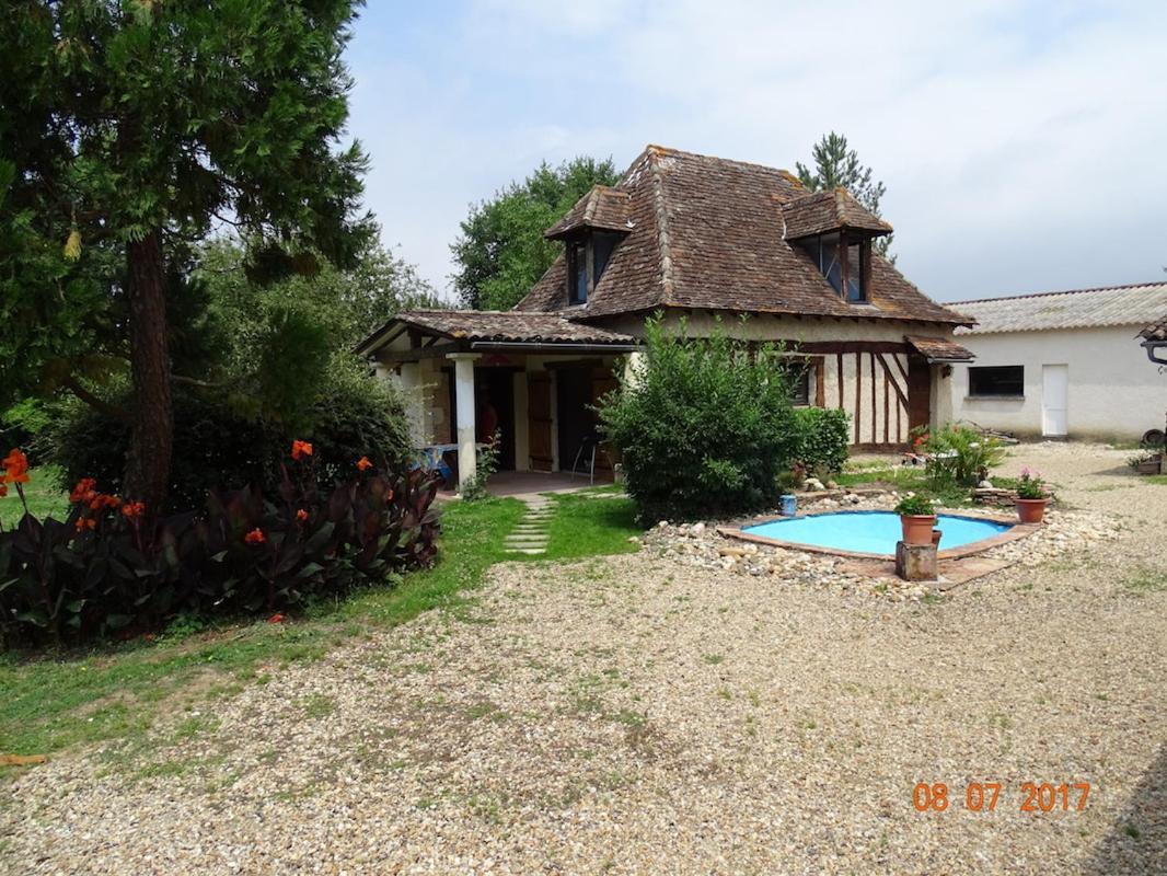 B&B Gilclau Saint-Martial-d'Artenset Zewnętrze zdjęcie