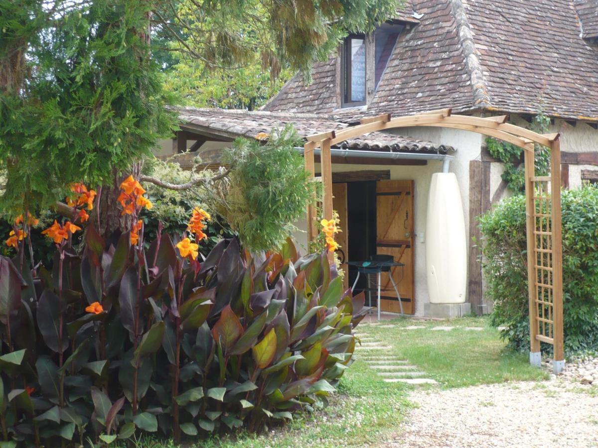 B&B Gilclau Saint-Martial-d'Artenset Zewnętrze zdjęcie